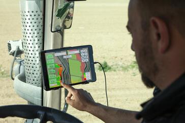 Mit Sensoren: So rüsten Landwirte Mähdrescher mit Ertragserfassung auf